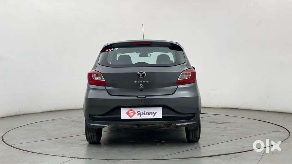Tata Tiago 1.2 Revotron Xt Option, 2024, Petrol