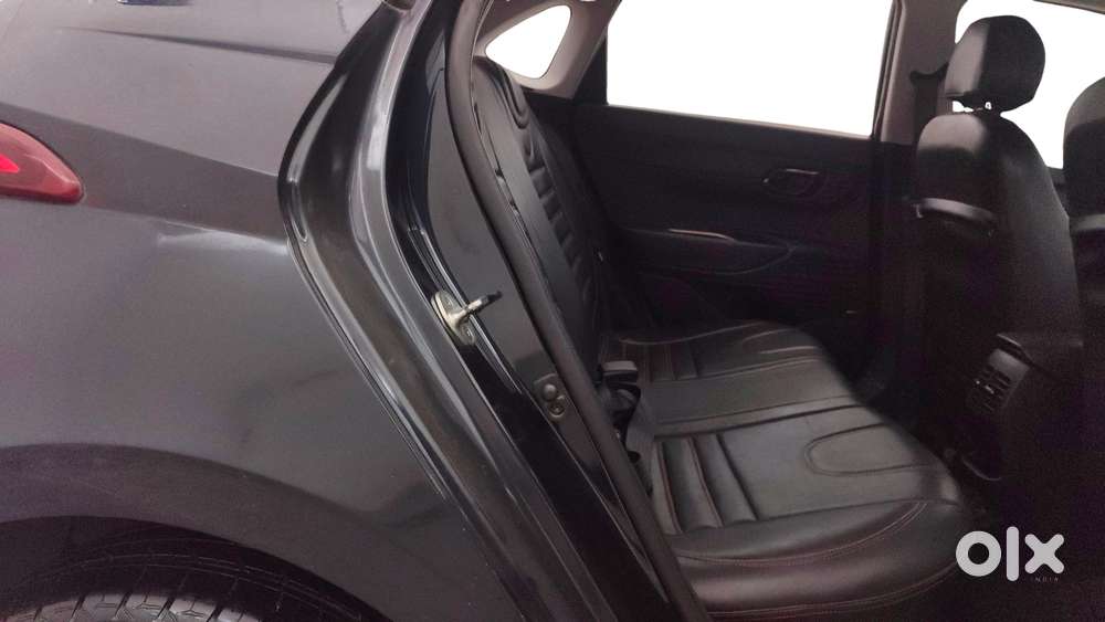 Hyundai New I20 1.2 Asta Ivt, 2021, Petrol