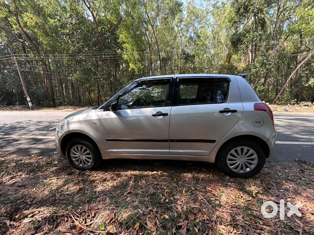 Maruti Suzuki Swift 2006 Year