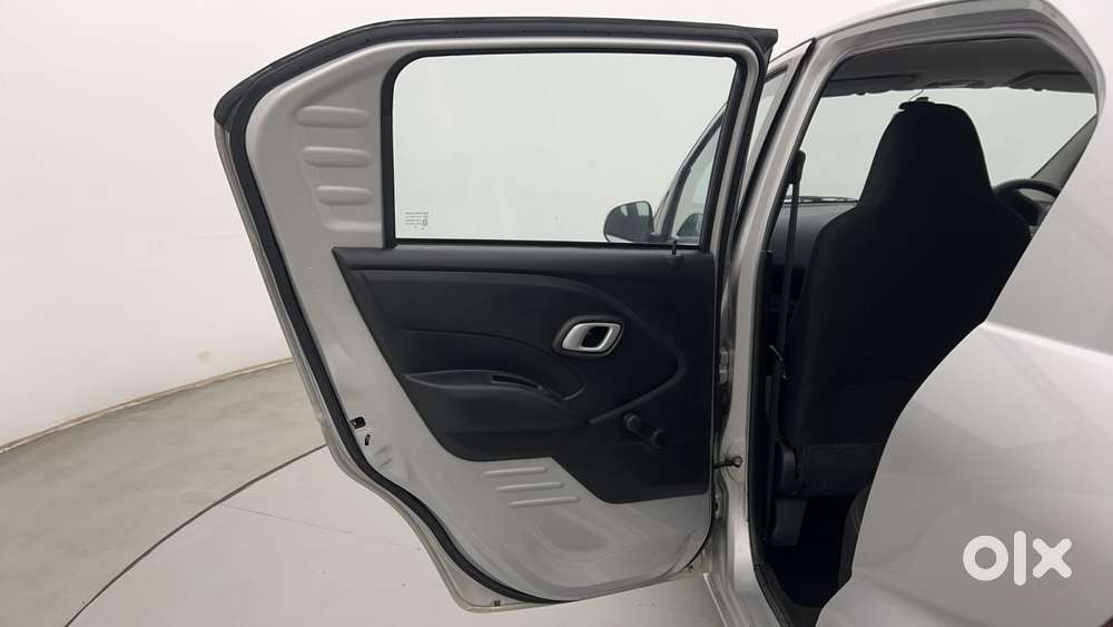 Datsun Redigo T Option, 2019, Petrol
