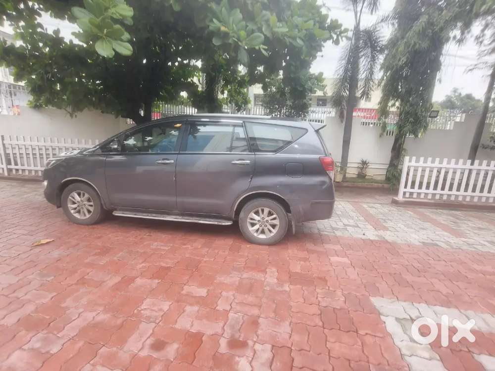 Toyota Innova Crysta Diesel Manual 2016 Urgent Sale