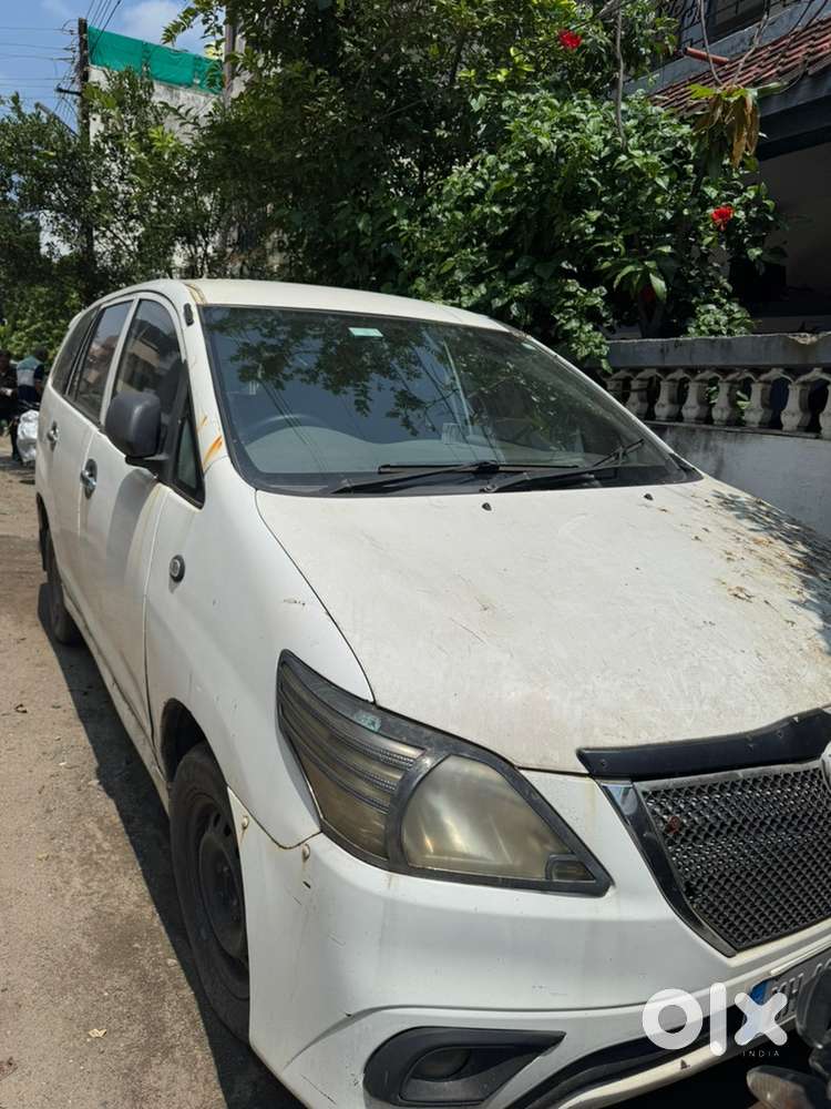 Toyota Innova Diesel 2014