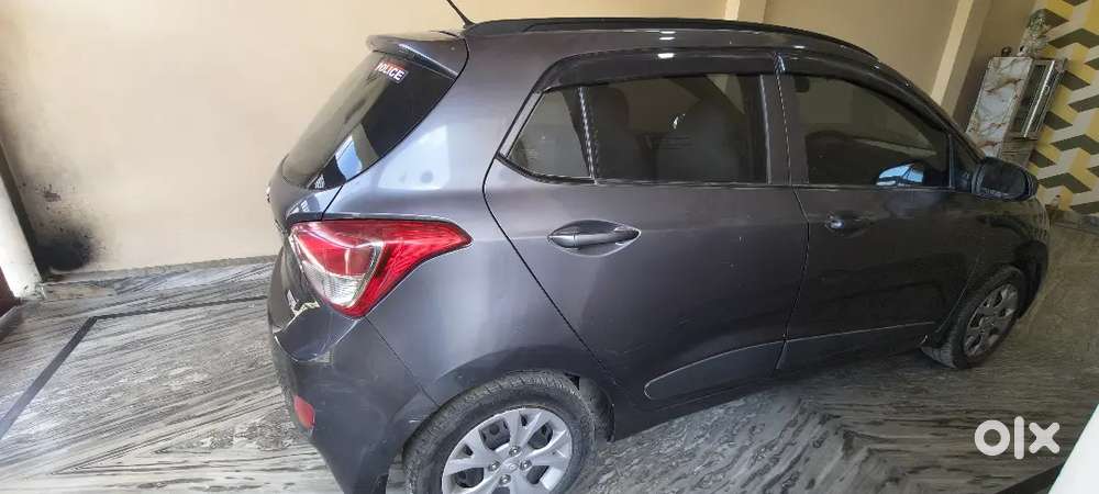 Hyundai Grand I10 2016 Cng & Hybrids Well Maintained