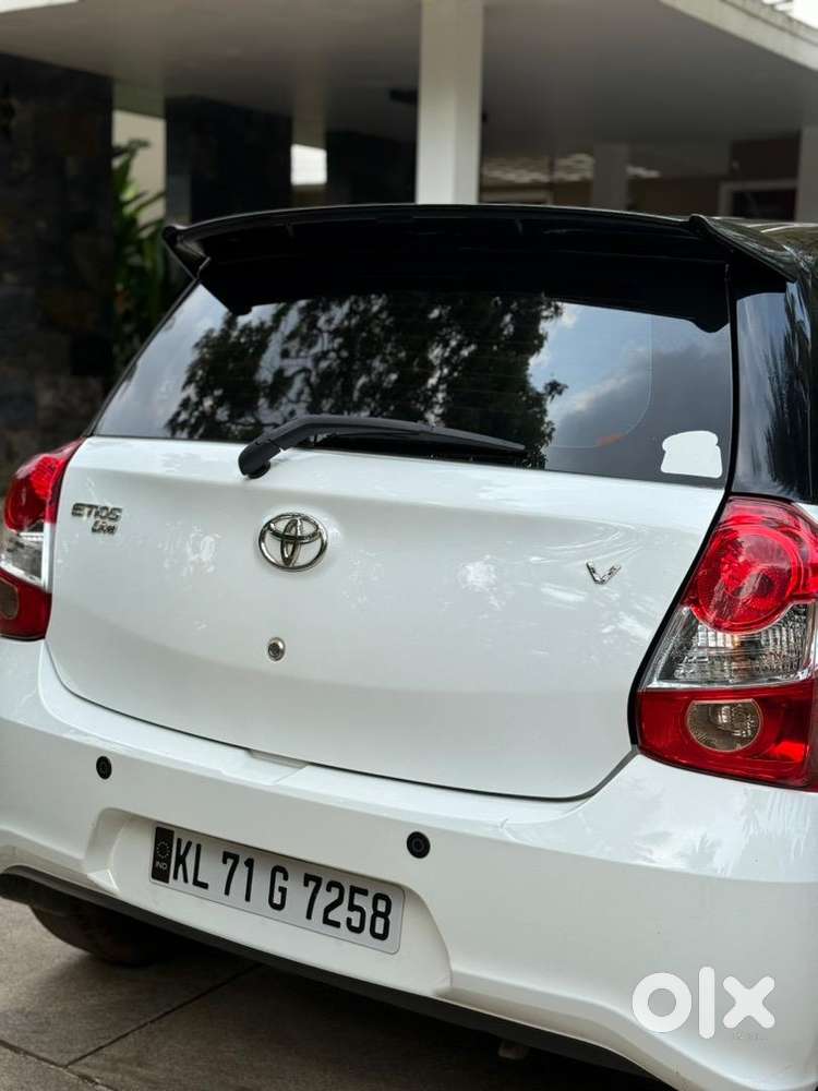 Toyota Car 2019 Petrol