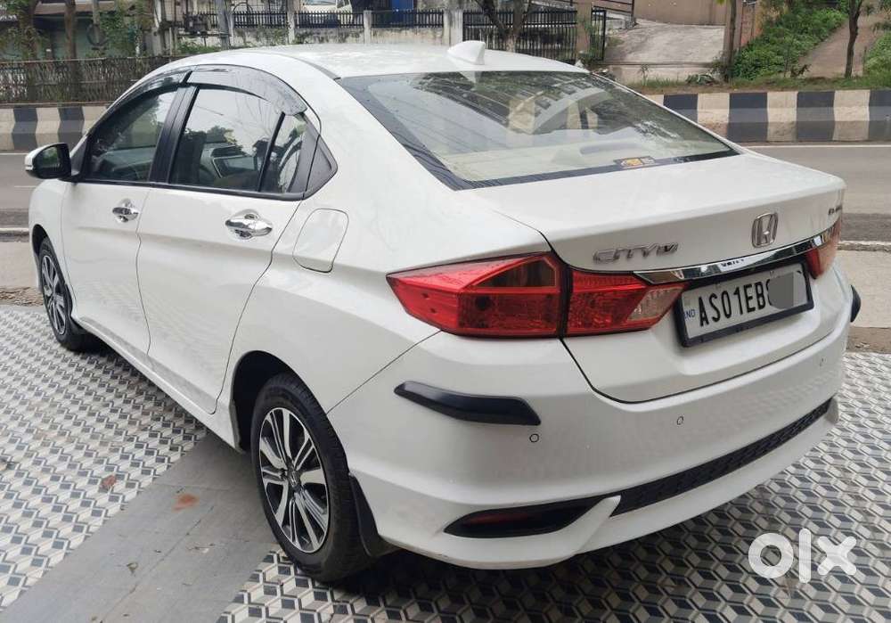 Honda City 1.5 V 5th Gen I-vtec Mt, 2019, Petrol