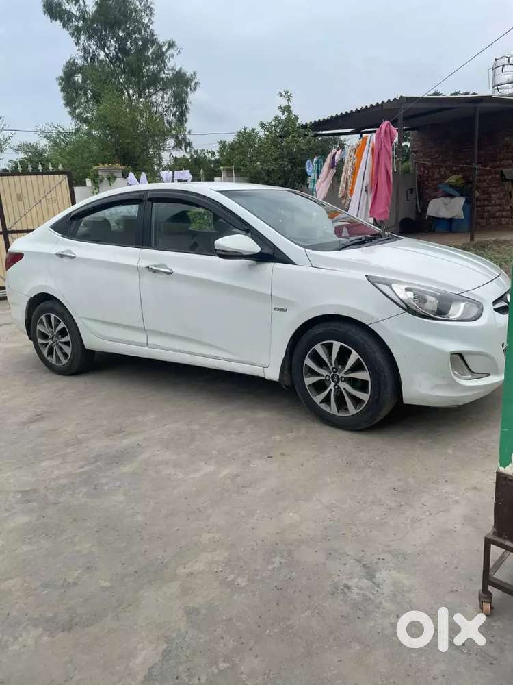Hyundai Verna Diesel Manual 2011