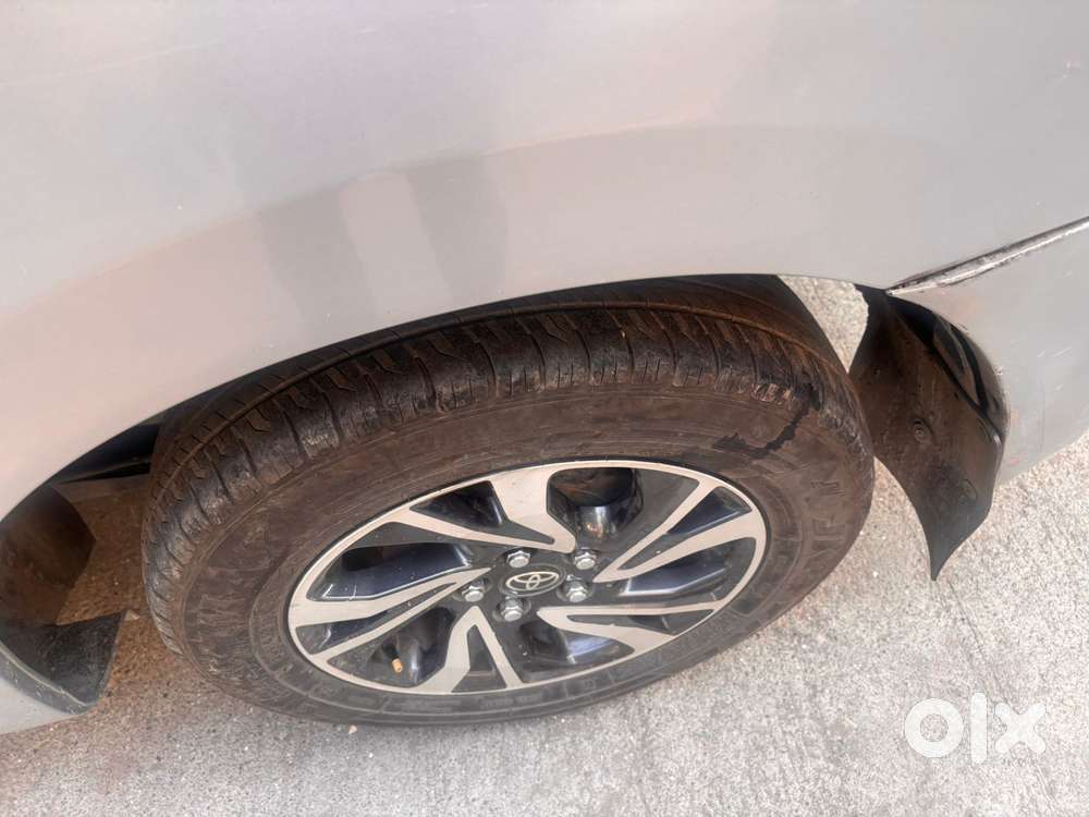 Toyota Innova Crysta [2020-ongoing] 2.4 Gx 7 Str, 2022, Diesel