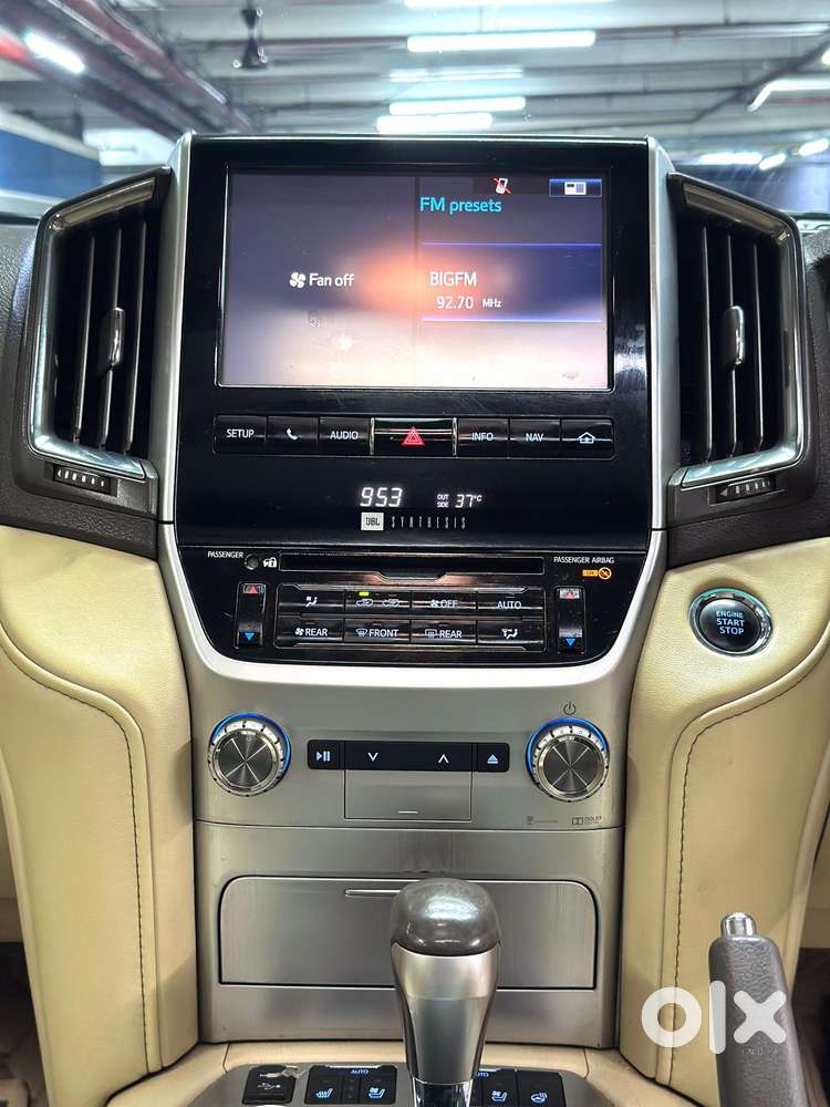 Toyota Land Cruiser [ ] 4.5 Vx Lc 200, 2017, Diesel