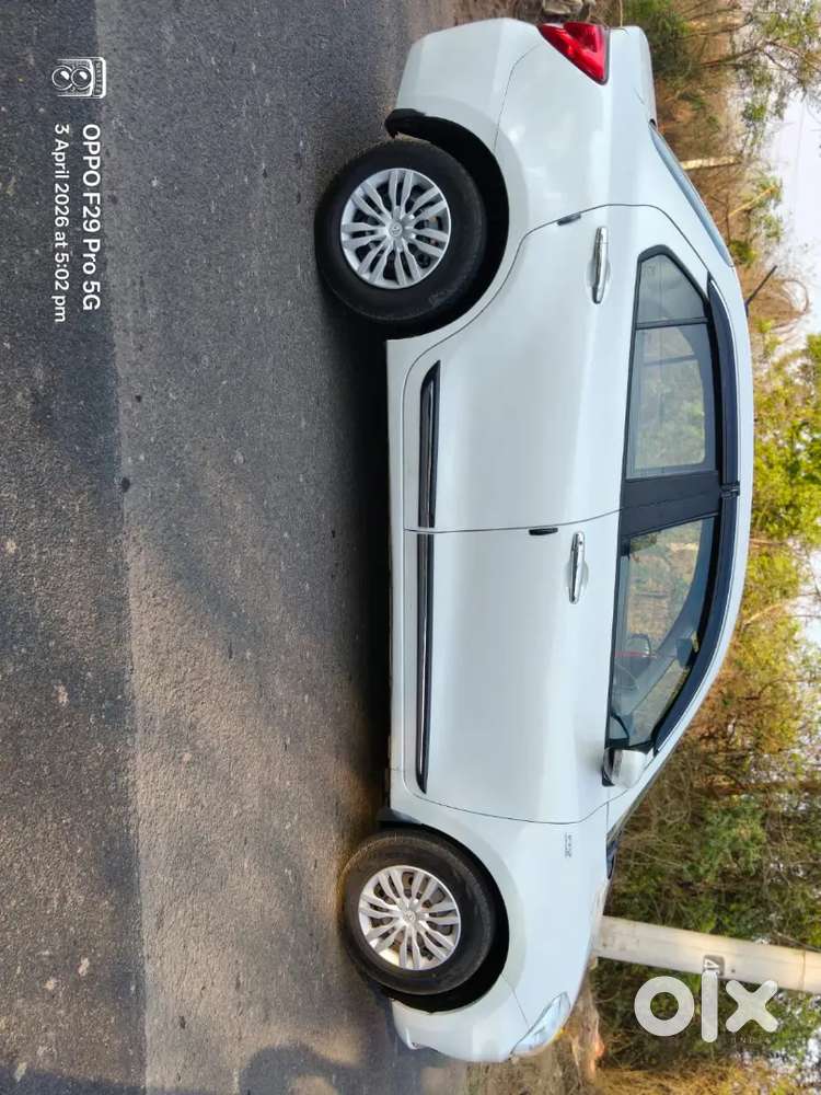 Maruti Suzuki Dzire 2017 Diesel 87999 Km Driven
