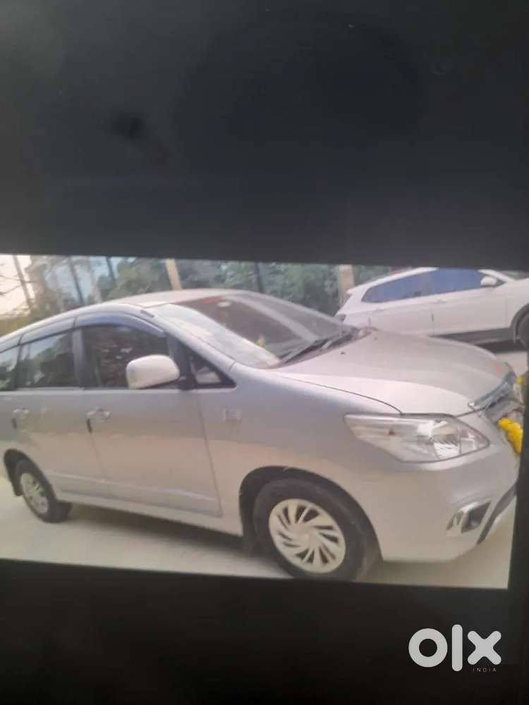 Toyota Innova 22015 Diesel 230000 Km Driven