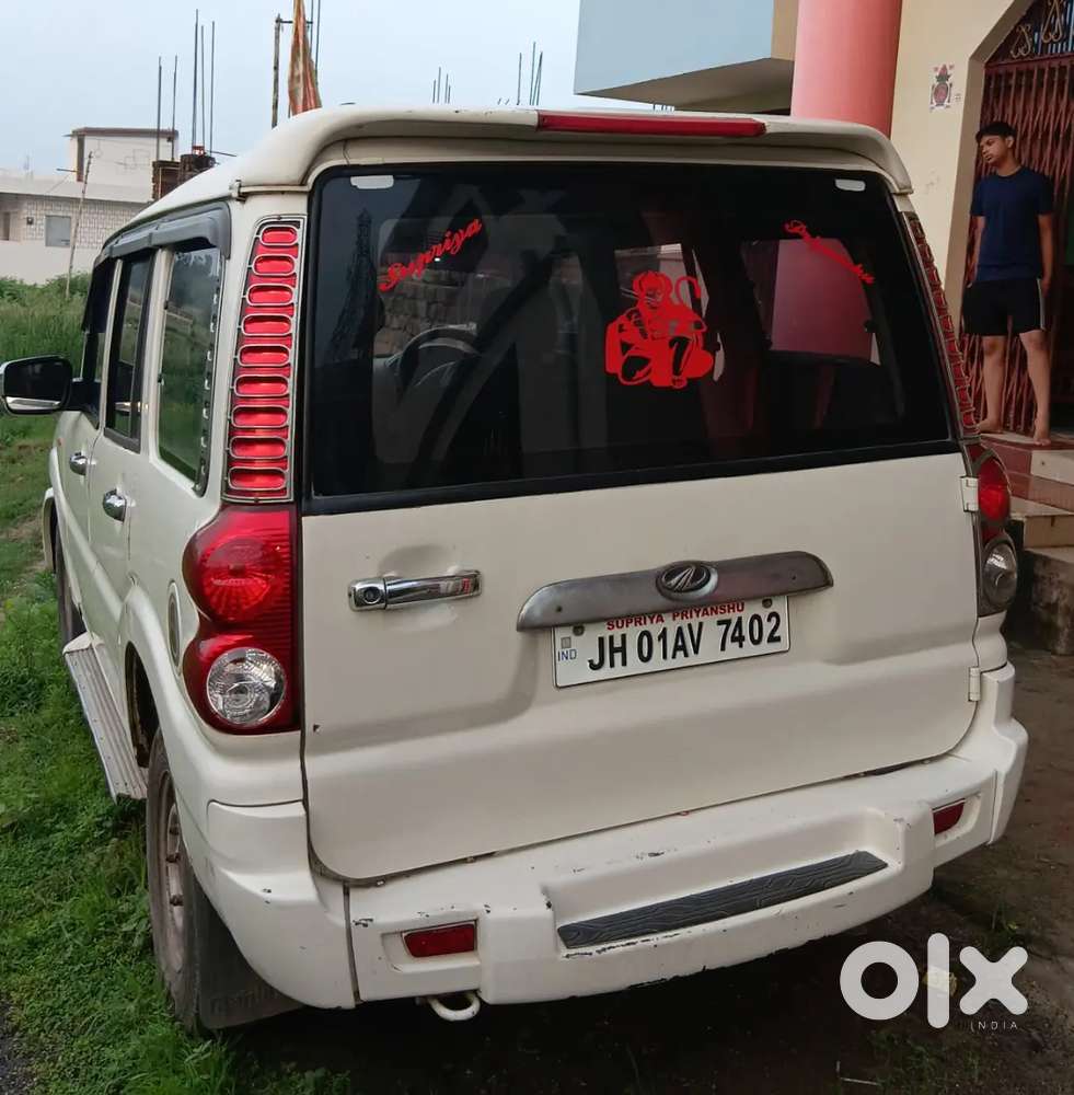 Mahindra Scorpio 2012 Diesel Manual 98000 Km