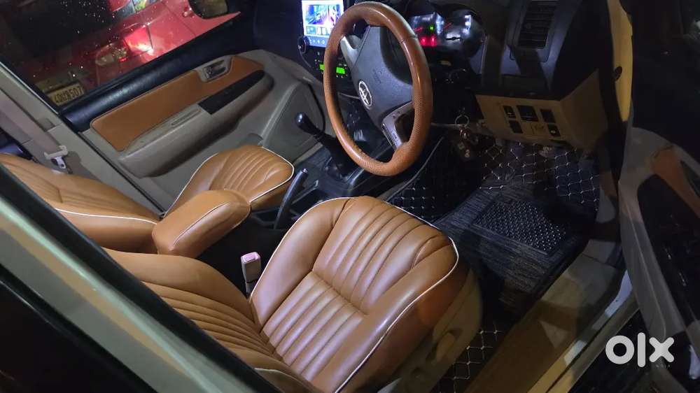 Toyota Fortuner 2014 Diesel 85000 Km Driven