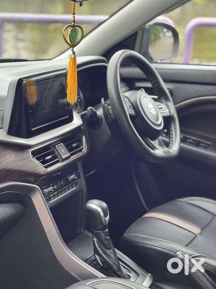 Maruti Suzuki Brezza, 2023, Petrol
