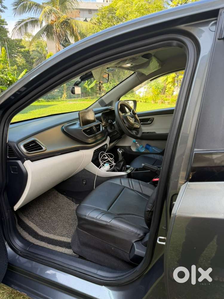 Tata Altroz Petrol Manual 2022