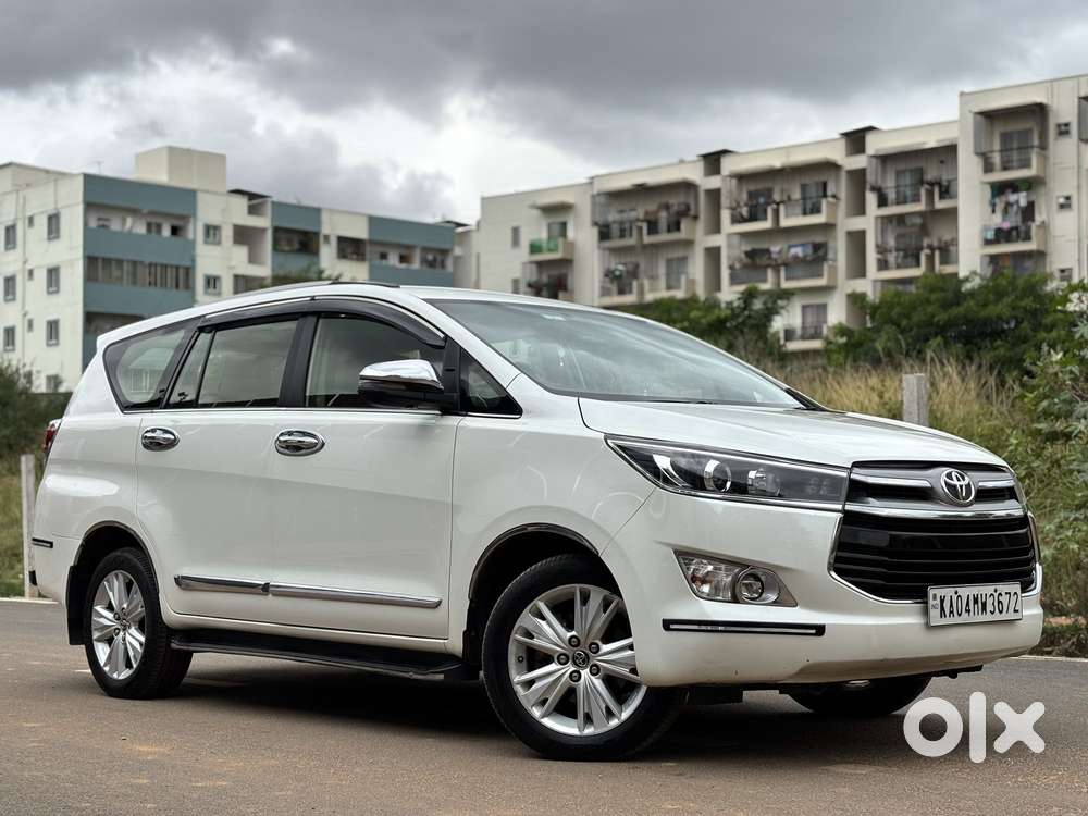 Toyota Innova Crysta 2.8z Automatic, 2019, Diesel