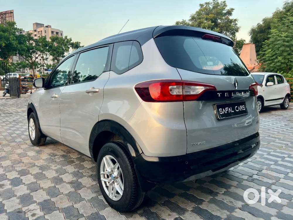 Renault Triber Rxt, 2025, Petrol