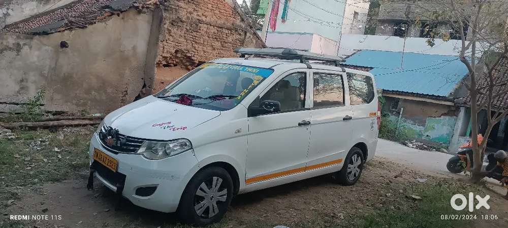 Chevrolet Enjoy Lt 2013 Variant