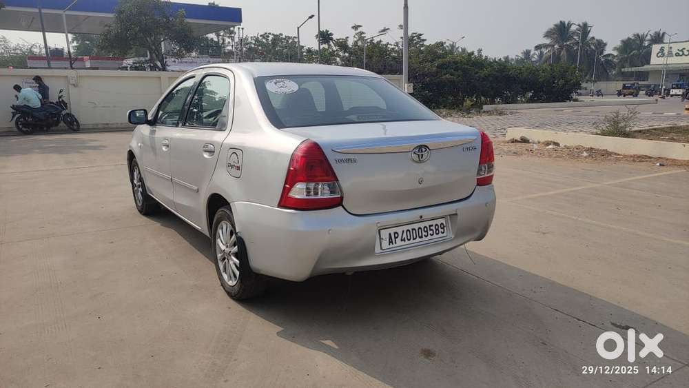 Toyota Etios 2011