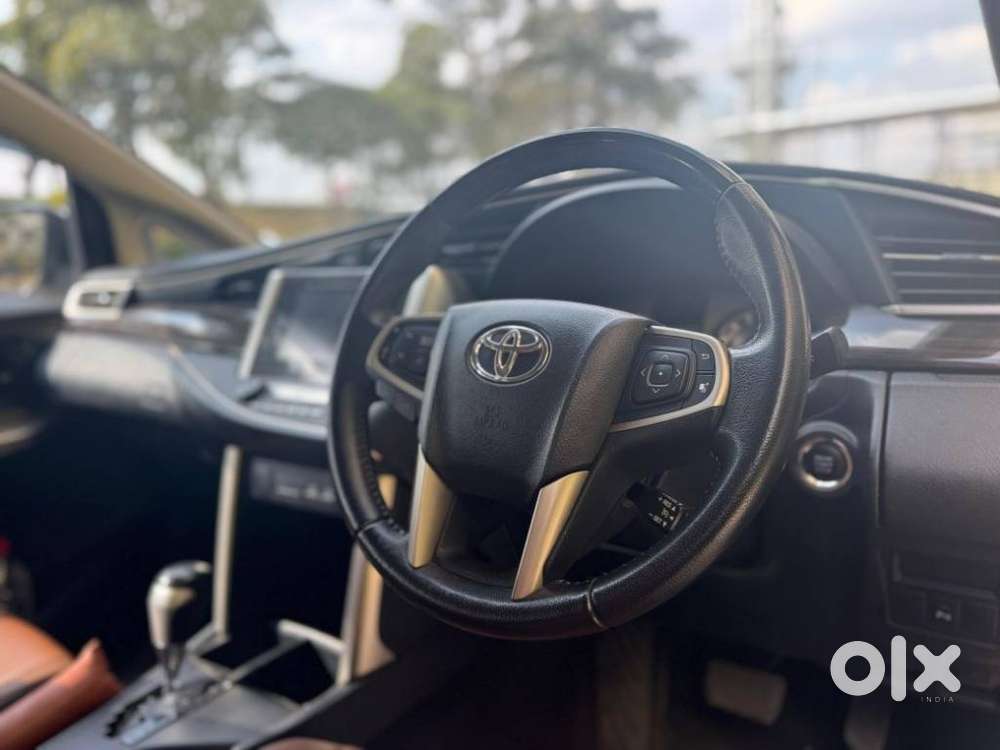Toyota Innova Crysta 2.8z Automatic, 2018, Diesel