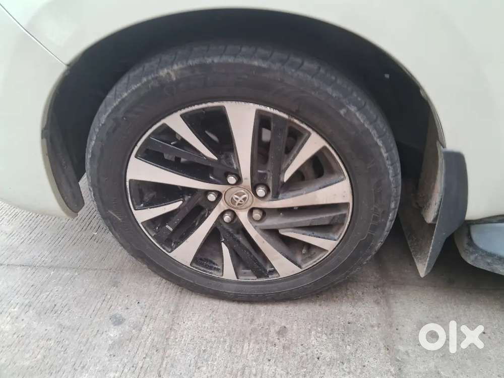 Toyota Innova Crysta 2022 Diesel 2.4 Zx