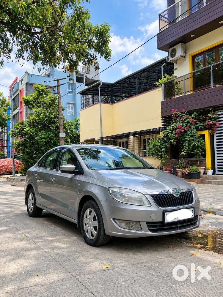 Skoda Rapid Ambition 2013