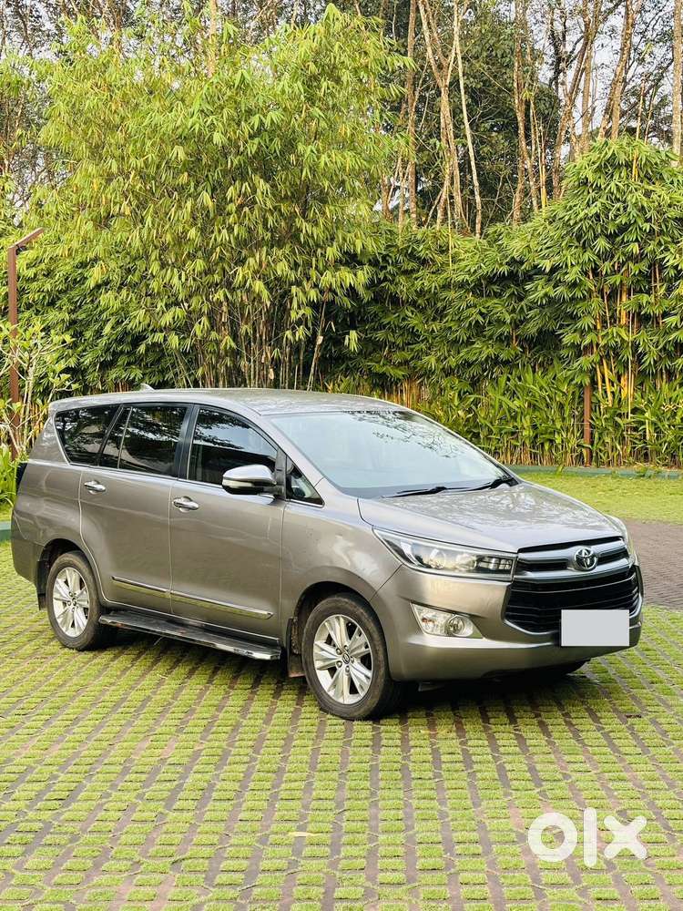 Toyota Innova Crysta 2.8 Zx At, 2016, Diesel