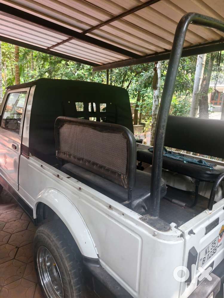 Maruti Suzuki Gypsy 1996-2000 King Soft Top, 1997, Petrol