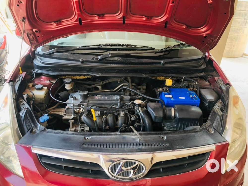 Hyundai I20 2011 Petrol 75000 Km Driven.