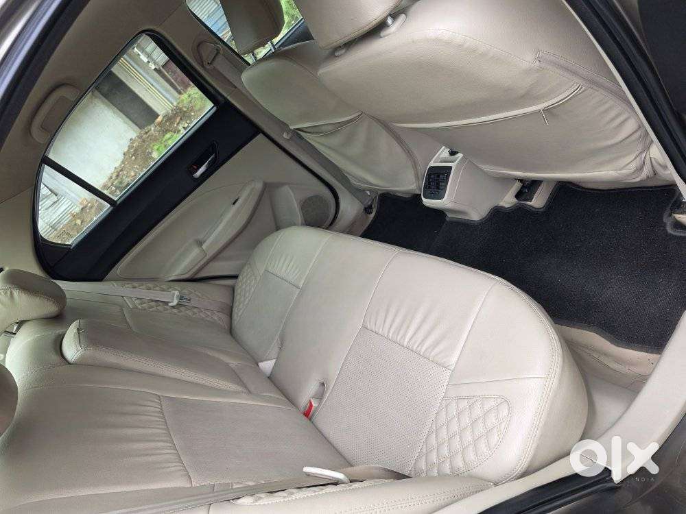 Maruti Suzuki Dzire 1.2 Vxi, 2022, Petrol