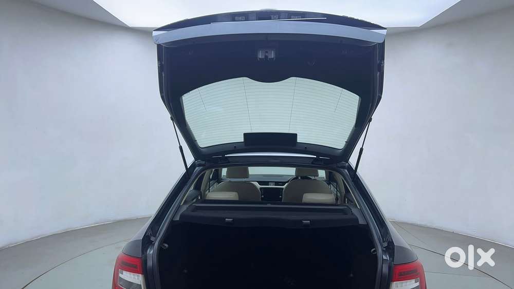 Skoda Octavia 1.8 Tsi Style At, 2018, Petrol