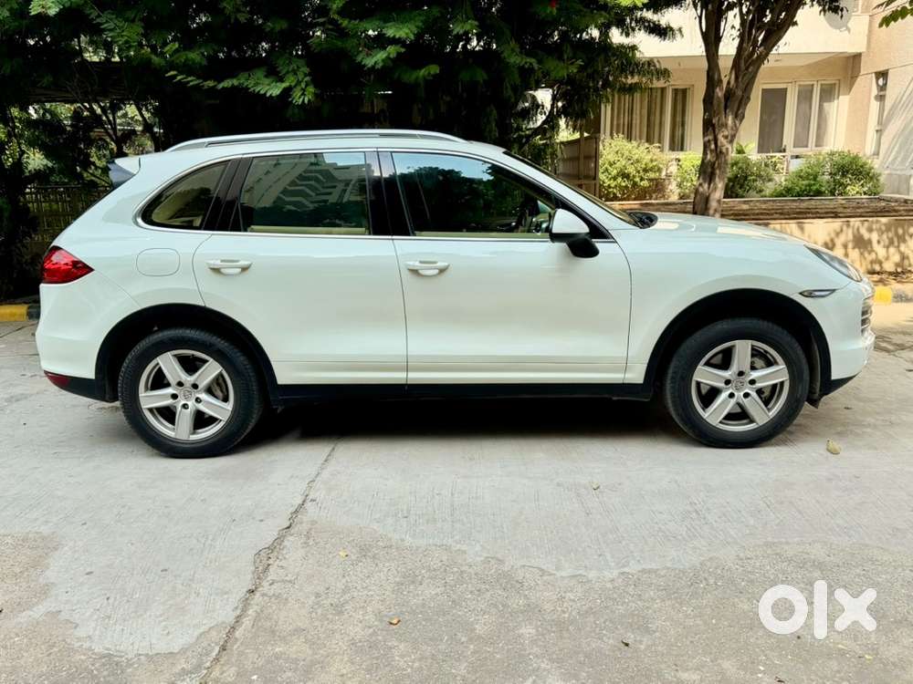 Porsche Cayenne S V8 Petrol