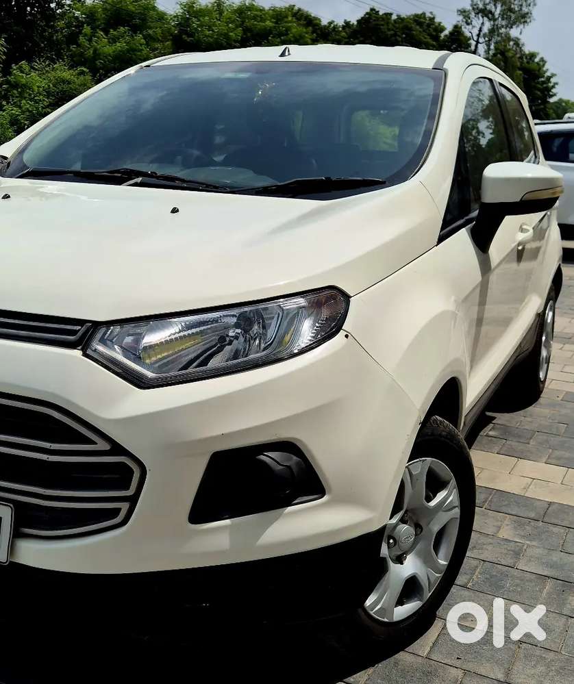 Ford Ecosport 2016-december Pertol+cng