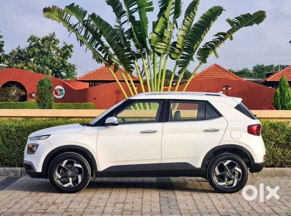 Hyundai Venue Sx, 2019, Petrol