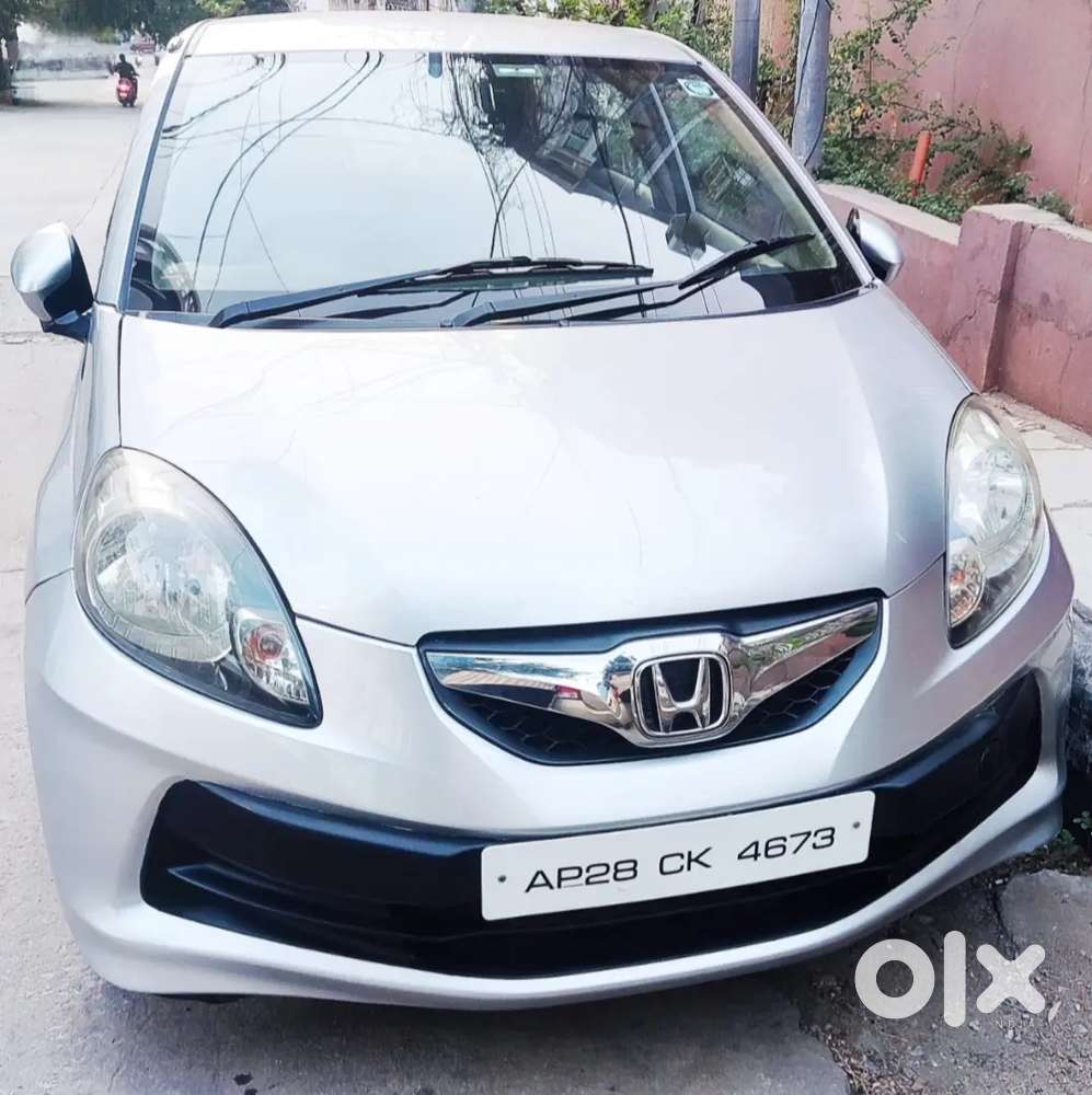 Car For Sale Honda Brio 2013 S Mt, Rs :- 2,45,000/-