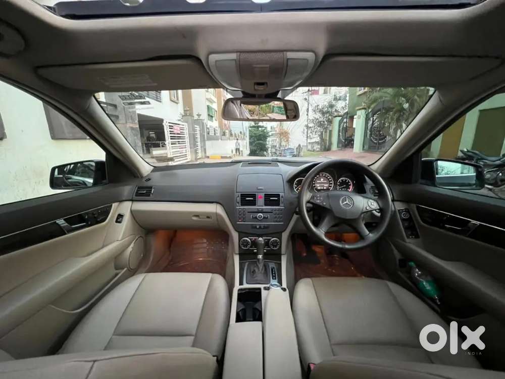 Mercedes-benz C-class 2011 Petrol Automatic