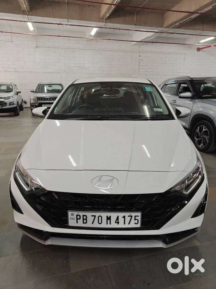 Hyundai New I20 1.2 Asta (o) Mt, 2024, Petrol