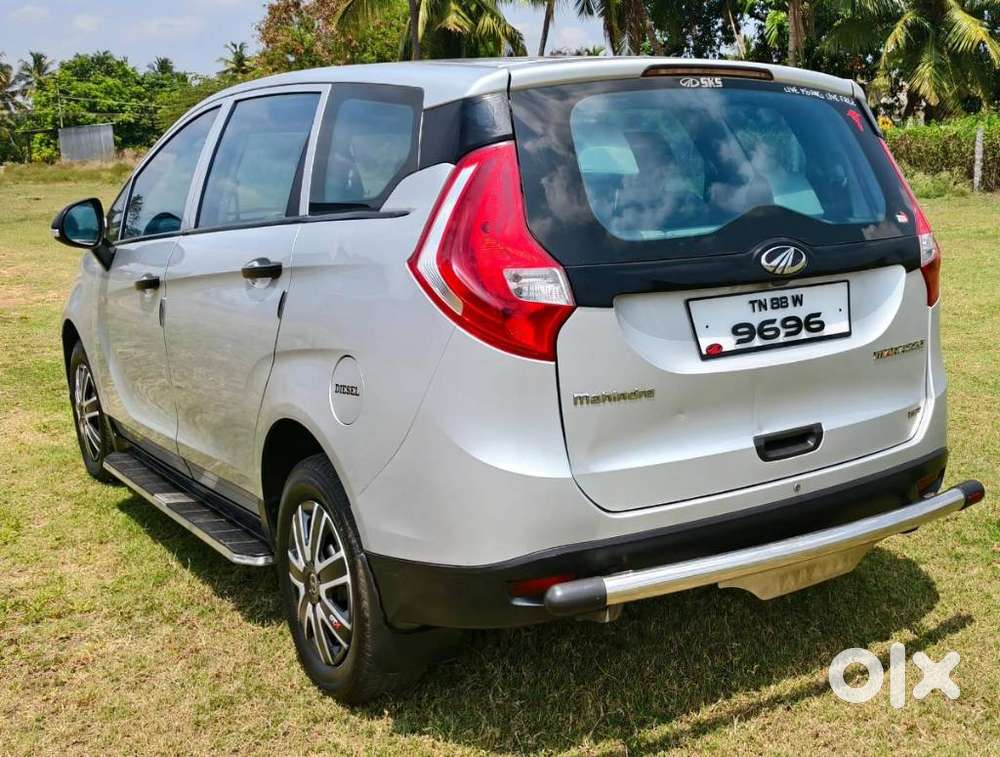 Mahindra Marazzo M2, 2019, Diesel