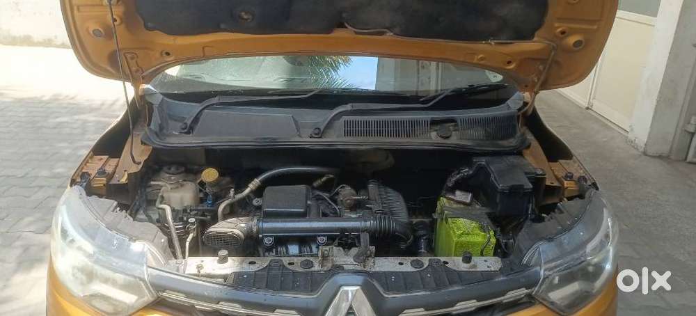 Renault Triber Rxz, 2019, Petrol