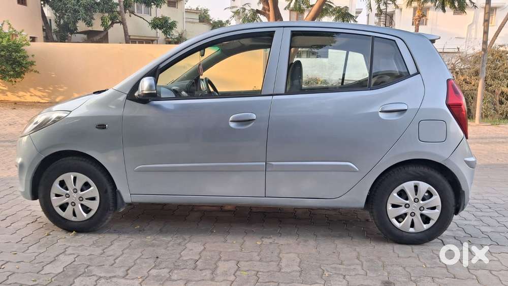 Hyundai I10 Asta At, 2011, Petrol
