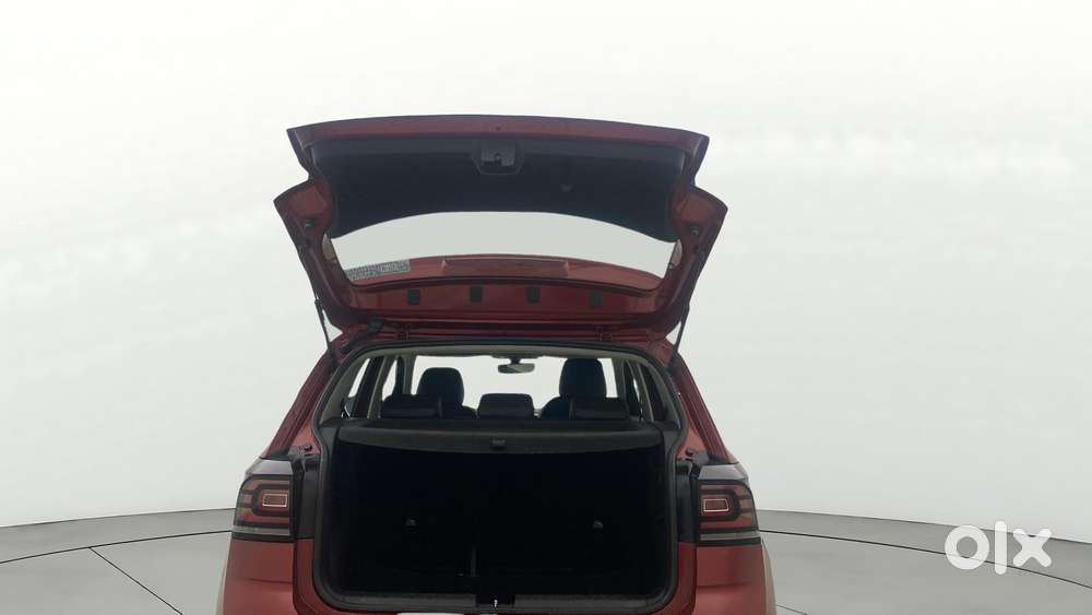 Volkswagen Taigun 1.0 Tsi Topline At, 2022, Petrol