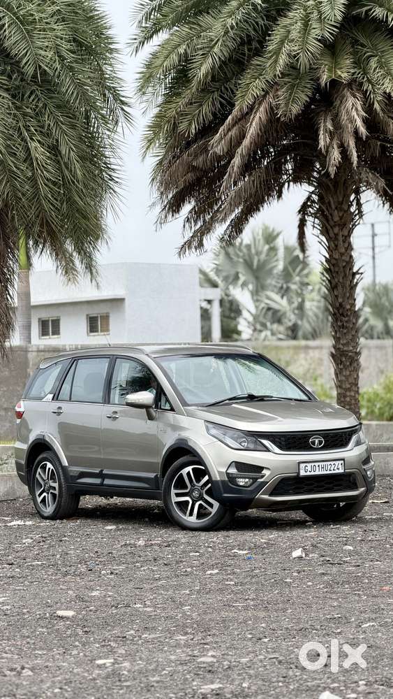 Tata Hexa 2.2 Xt 4x2 7 Str Dual Tone, 2017, Diesel