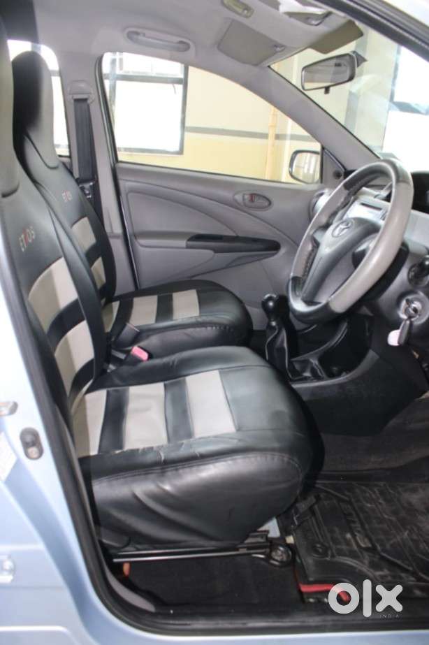 Toyota Etios 2010-2012 G, 2011, Petrol