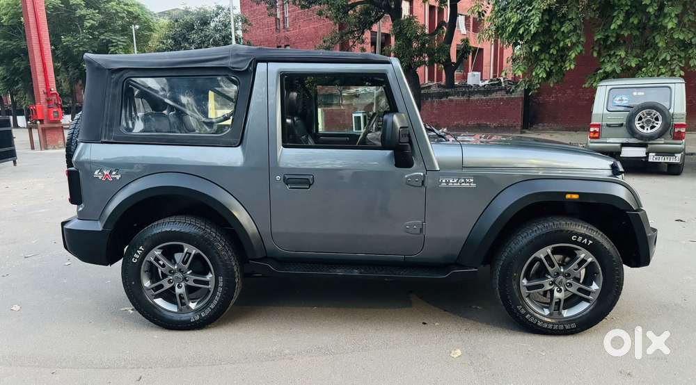 Mahindra Thar 2.2 Ax (o) Convertible Diesel Mt 4wd, 2021, Diesel