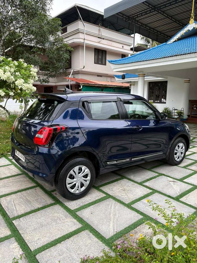 Maruti Suzuki Swift Vxi + Manual, 2019, Petrol