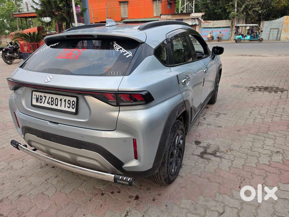 Maruti Suzuki Fronx Delta Plus 1.2 Ags, 2023, Petrol