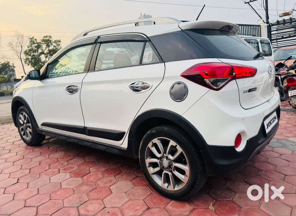 Hyundai I20 Active Sx Petrol, 2018, Petrol