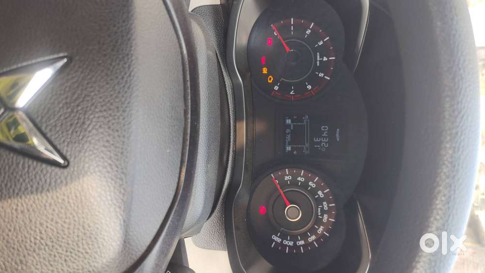 Mahindra Xuv300 2024 Petrol Good Condition