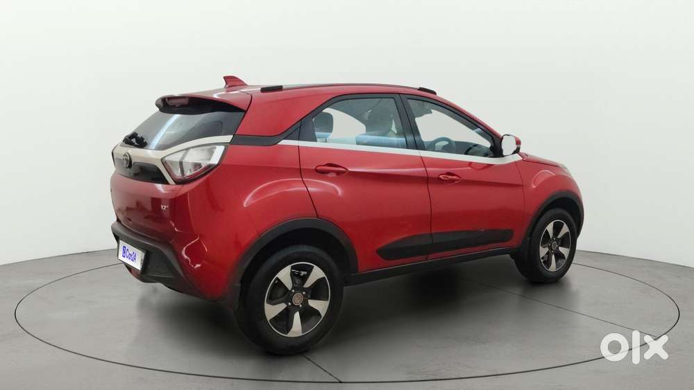 Tata Nexon 1.2 Revotron Xz Plus, 2018, Petrol