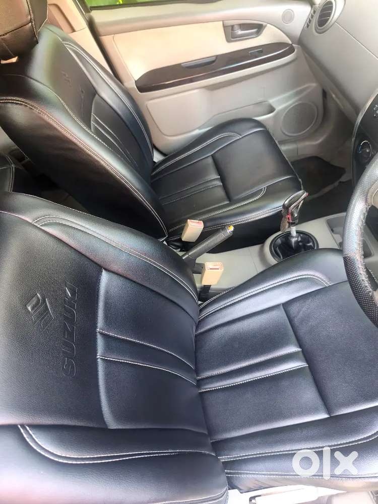 Maruti Suzuki Sx4 2010