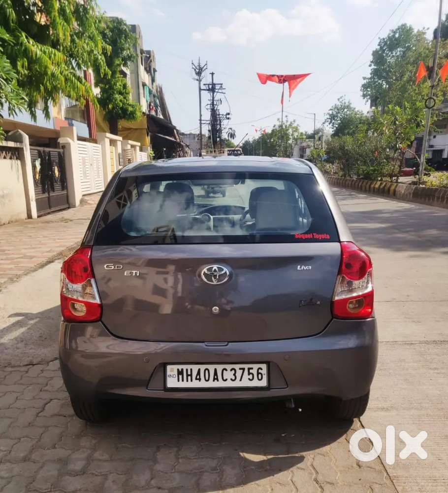 Toyota Etios Liva 2013